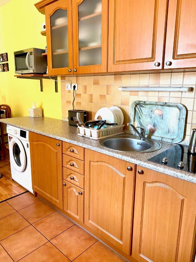 Appartement Lido Di Siofok - Aranypart - Minden 1 Percre! Extérieur photo